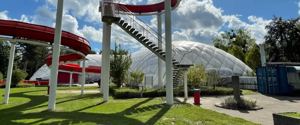 Überdachung von Freibädern